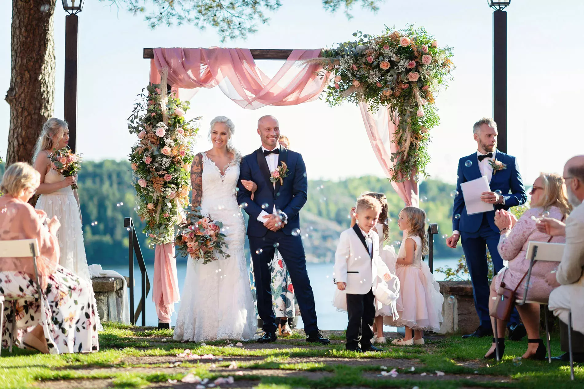 Bröllop på Högberga Gård vid Stockholms inlopp