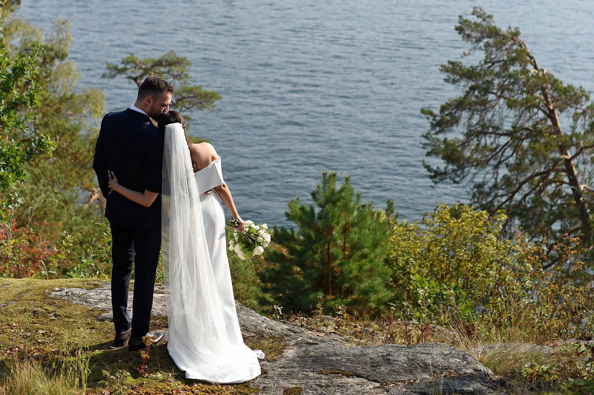 Bröllop, brudtärnor på Högberga Gård vid Stockholms inlopp.