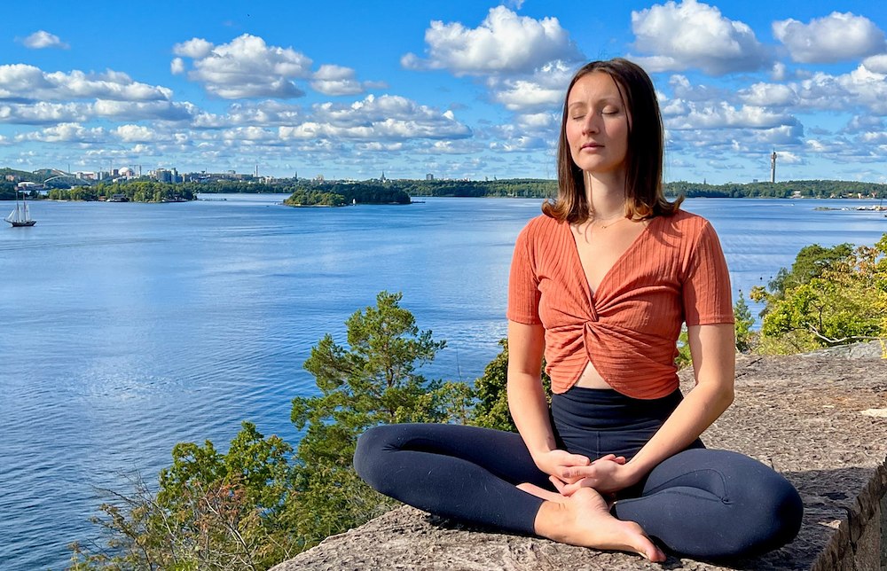 Yoga vid havet på Högberga Gård